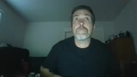 tdoggy278147 online show from September 8, 11:04 pm