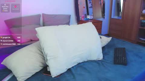 Mark online show from January 12, 6:07 am