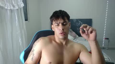 team23hot0 online show from September 24, 8:28 am