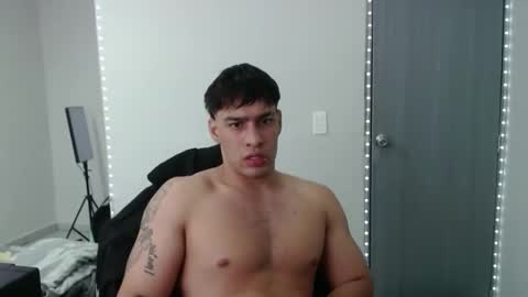 team23hot0 online show from October 11, 8:51 pm