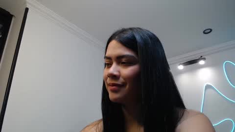DYNAMITE DUO69 online show from December 17, 2:33 pm