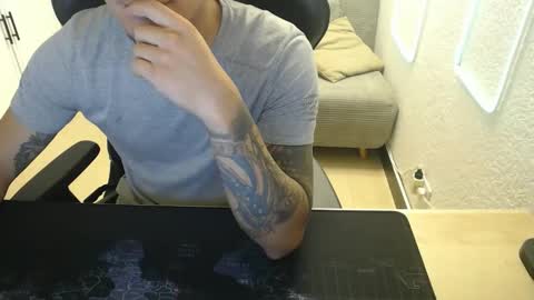 DYNAMITE DUO69 online show from February 24, 12:03 pm