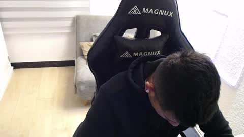 DYNAMITE DUO69 online show from March 24, 12:10 pm