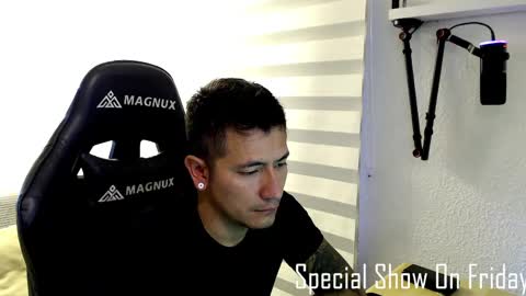 DYNAMITE DUO69 online show from May 13, 12:35 pm