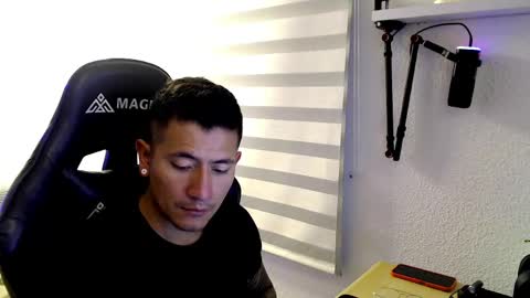 DYNAMITE DUO69 online show from May 22, 11:49 am