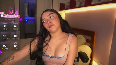 Loren Soler    Sophie Soler 19 years online show from June 3, 8:14 pm