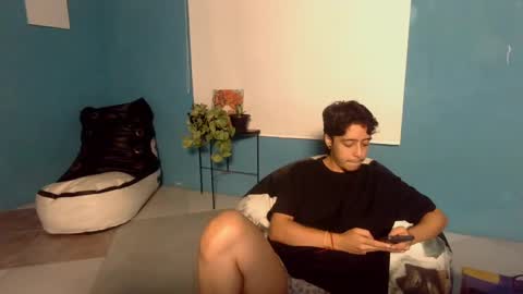 nico  online show from October 9, 2:42 am