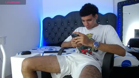 Snapshot of teamporn_18 chatting on December 4, 2:26 pm Danger online show from December 4, 2:26 pm