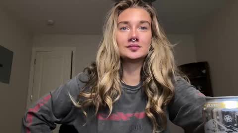 Snapshot of teamtragic chatting on December 5, 3:37 am Katy online show from December 5, 3:37 am