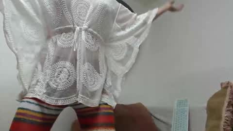 ALICIA--- online show from December 4, 6:34 am