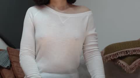Snapshot of teasexpert4444 chatting on April 6, 6:58 am ALICIA--- online show from April 6, 6:58 am