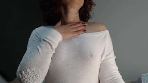 Snapshot of teasexpert4444 chatting on April 27, 6:00 am ALICIA--- online show from April 27, 6:00 am