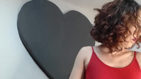 Snapshot of teasexpert4444 chatting on April 30, 5:47 am ALICIA--- online show from April 30, 5:47 am