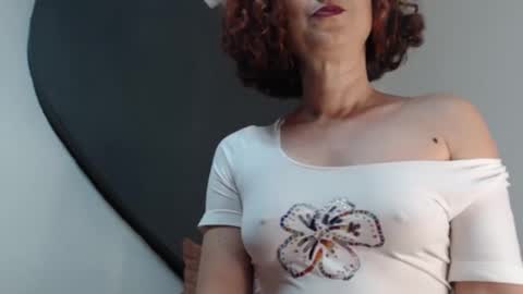 Snapshot of teasexpert4444 chatting on June 11, 7:17 am ALICIA--- online show from June 11, 7:17 am