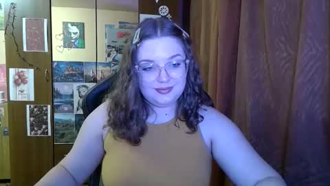 Snapshot of teasing_dora chatting on February 19, 7:10 pm Teasing Dora online show from February 19, 7:10 pm