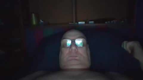 Snapshot of tebb61 chatting on September 24, 5:55 am Mark online show from September 24, 5:55 am