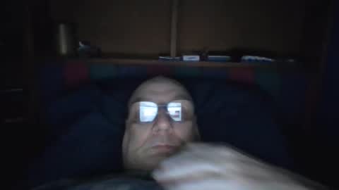 Snapshot of tebb61 chatting on September 25, 7:01 am Mark online show from September 25, 7:01 am