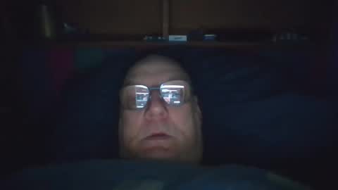 Snapshot of tebb61 chatting on September 29, 6:40 am Mark online show from September 29, 6:40 am