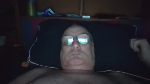 Snapshot of tebb61 chatting on November 10, 8:24 am Mark online show from November 10, 8:24 am