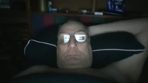 Snapshot of tebb61 chatting on November 21, 9:41 am Mark online show from November 21, 9:41 am