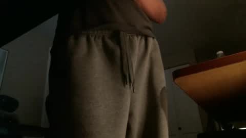 Snapshot of techloot chatting on November 24, 1:27 am techloot online show from November 24, 1:27 am