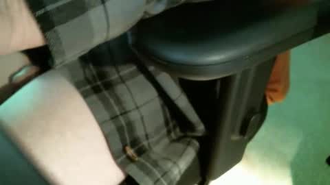 Snapshot of techloot chatting on December 2, 7:09 pm techloot online show from December 2, 7:09 pm