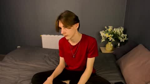 Snapshot of ted_lunn chatting on December 13, 7:53 pm Ted online show from December 13, 7:53 pm