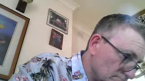 Snapshot of teddstiff chatting on December 15, 6:40 am Theodore online show from December 15, 6:40 am