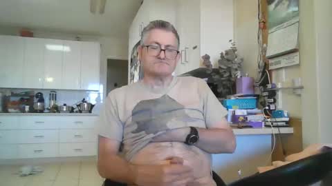 Snapshot of teddstiff chatting on January 2, 7:12 am Theodore online show from January 2, 7:12 am