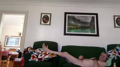 Snapshot of teddstiff chatting on February 12, 5:58 am Theodore online show from February 12, 5:58 am