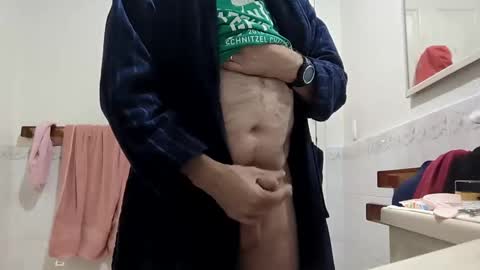 Snapshot of teddstiff chatting on February 20, 6:35 pm Theodore online show from February 20, 6:35 pm