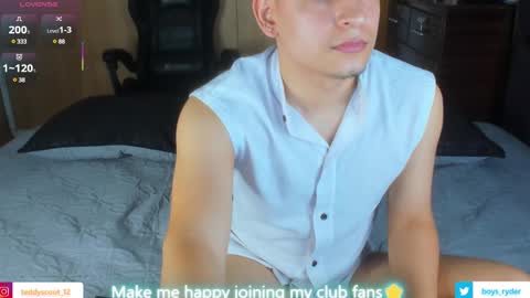 Snapshot of teddy_cowboy chatting on March 4, 4:41 pm Follow me on Twitter boys ryder and instagram teddyscoot 12 online show from March 4, 4:41 pm
