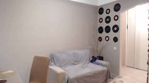 Teddy online show from October 13, 7:19 am