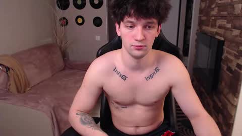 Snapshot of teddy_mode chatting on March 24, 6:13 pm Teddy online show from March 24, 6:13 pm