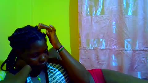 Snapshot of teddyquinsly28 chatting on March 23, 10:36 pm teddyquinsly28 online show from March 23, 10:36 pm