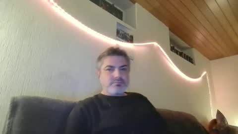 Snapshot of teeforyou chatting on January 30, 11:13 pm Peter online show from January 30, 11:13 pm