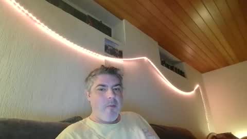 Snapshot of teeforyou chatting on February 1, 7:13 pm Peter online show from February 1, 7:13 pm