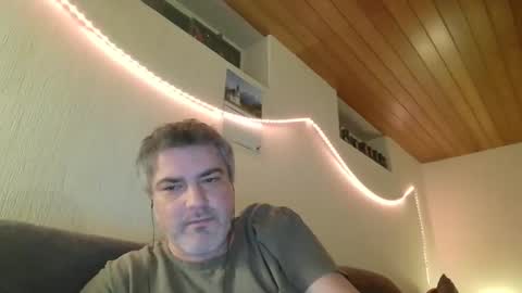 Snapshot of teeforyou chatting on February 22, 2:17 am Peter online show from February 22, 2:17 am