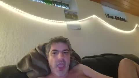 Peter online show from November 9, 7:28 am