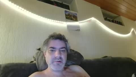 Peter online show from December 17, 5:52 pm