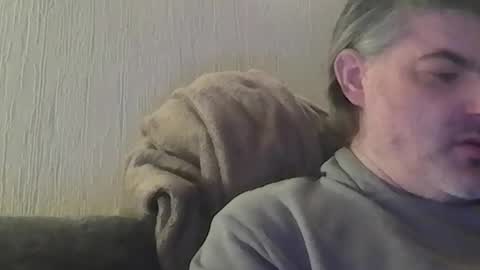 Snapshot of teeforyou chatting on May 18, 7:31 pm Peter online show from May 18, 7:31 pm