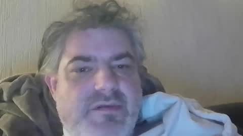 Snapshot of teeforyou chatting on June 8, 1:28 am Peter online show from June 8, 1:28 am