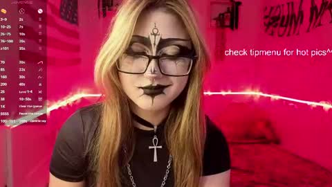 teganbruns online show from June 10, 4:28 pm