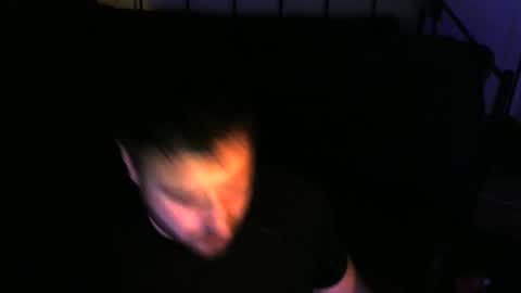 Snapshot of tehvillain chatting on February 19, 2:33 am tehvillain online show from February 19, 2:33 am