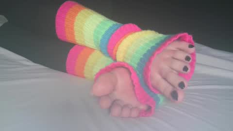 Viv West online show from January 18, 4:15 am