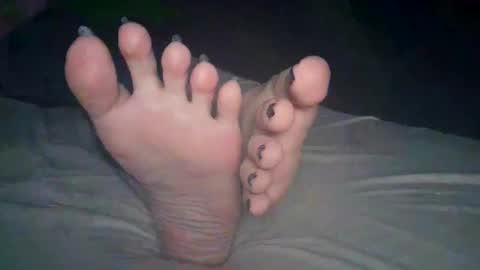 Viv West online show from December 18, 3:12 am