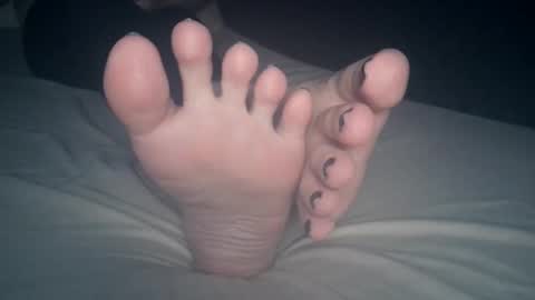 Viv West online show from February 4, 4:40 am