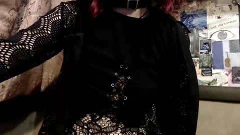 ruth online show from December 19, 8:27 pm