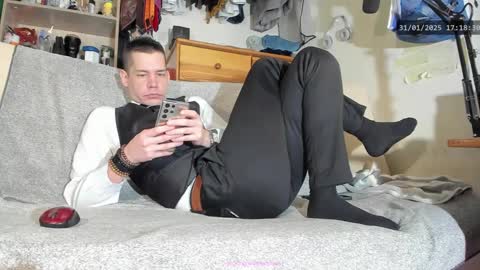 Virg Lszl online show from January 31, 4:17 pm