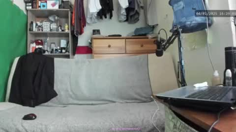 Virg Lszl online show from February 4, 3:26 pm